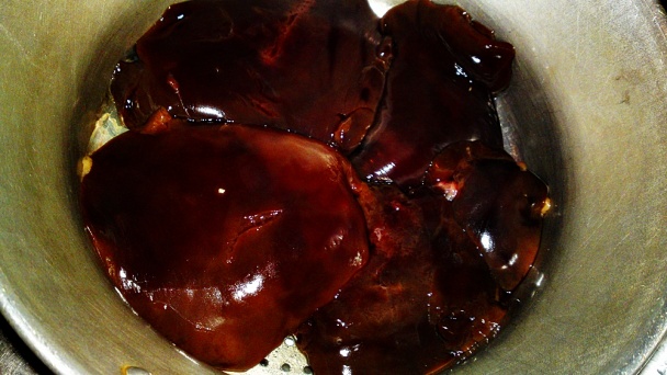 Morčacia pečeň na šalvii, jablkách a Cabernet Sauvignon (fotorecept) - obrázok 5