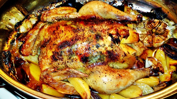 Pečené baby kuriatka s bylinkovým maslom, citrónom a bakoňskou slaninou (fotorecept)  - obrázok 18