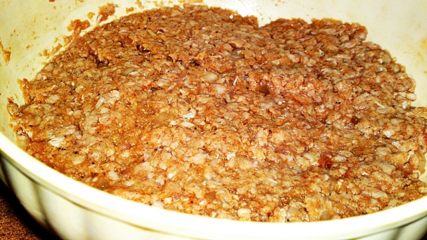 Pikantné fašírky v kabátiku z údenej slaniny (fotorecept) - obrázok 8