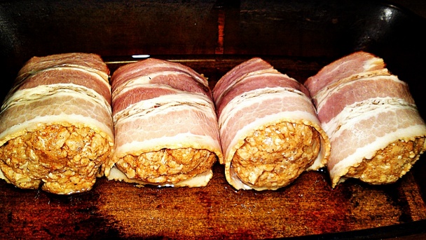 Pikantné fašírky v kabátiku z údenej slaniny (fotorecept) - obrázok 10