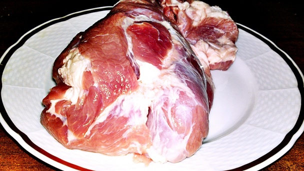 Pečené bravčové pliecko marinované vo vínovej marináde (fotorecep) - obrázok 7