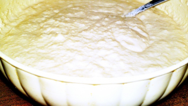 Prósza-slaný zemiakový koláč s kyslou smotanou (fotorecept) - obrázok 5