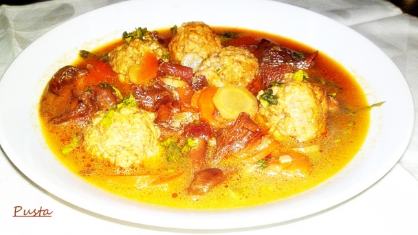 Polievka s kuriatkami a jahňacími mäsovými knedličkami (fotorecept) - obrázok 17