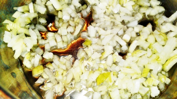 Jemná kalerábová polievka s estragónom (fotorecept) - obrázok 2