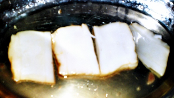 Pečené králičie stehná na víne a bylinkách (fotorecept) - obrázok 3