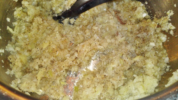 Pikantná polievka zo svetlých batátov s hubami (fotorecept) - obrázok 5