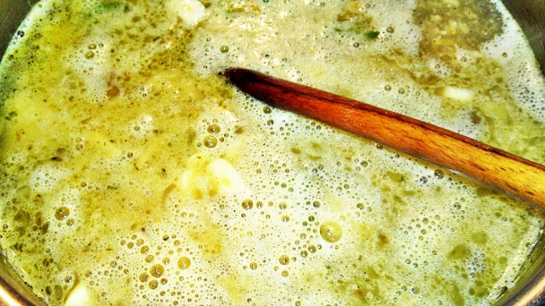 Pikantná polievka zo svetlých batátov s hubami (fotorecept) - obrázok 9