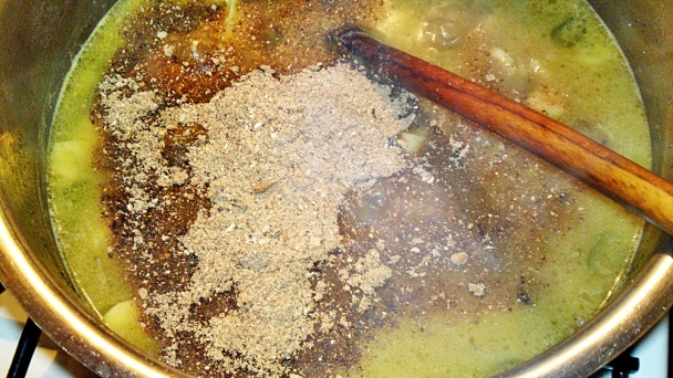 Pikantná polievka zo svetlých batátov s hubami (fotorecept) - obrázok 10