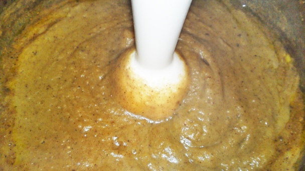 Pikantná polievka zo svetlých batátov s hubami (fotorecept) - obrázok 12