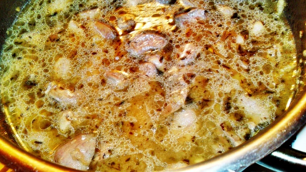 Kuracie srdiečka na smotane s estragónom (fotorecept) - obrázok 9