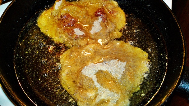 Vyprážané kuracie prsia plnené kuracou pečeňou (fotorecept) - obrázok 10