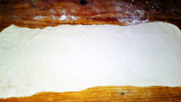 Jablkový koláč z lístkového cesta s karamelom (fotorecept) - obrázok 1