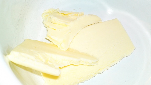 Jablkový koláč z lístkového cesta s karamelom (fotorecept) - obrázok 5