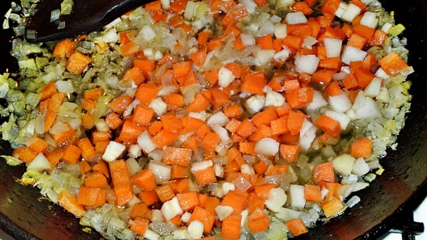 Žemľovka na slano s dubákmi a so zeleninou (fotorecept) - obrázok 3