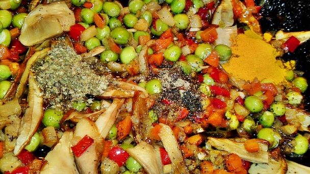 Žemľovka na slano s dubákmi a so zeleninou (fotorecept) - obrázok 8