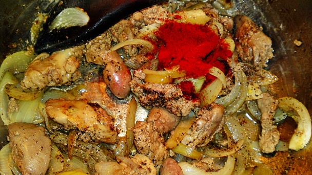 Závitky z kuracích pŕs plnené domácou paštétou z kuracej pečene (fotorecept) - obrázok 5