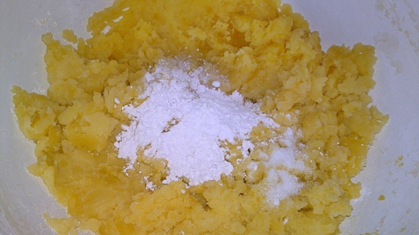 Zemiakové pagáče pečené vcelku (fotorecept) - obrázok 3