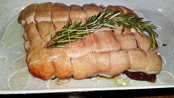 Pečený plnený bôčik s kožou podľa Gordona Ramsayho (fotorecept) - obrázok 12