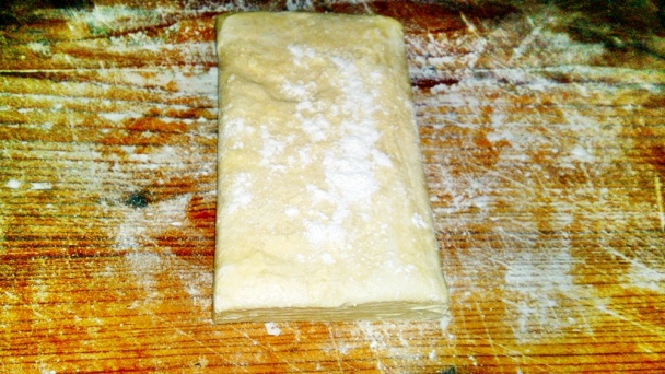 Bravčová panenka v lístkovom ceste s vínovou redukciou (fotorecept) - obrázok 6