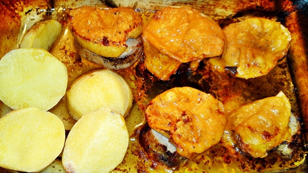 Medailónky z bravčovej panenky vo vínovo-horčicovo-smotanovej omáčke (fotorecept) - obrázok 14