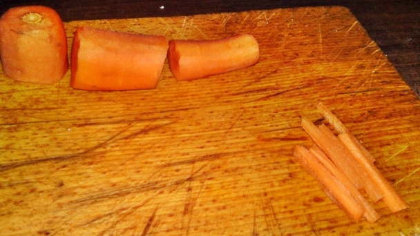 Šalát z valeriánky poľnej s arašidmi (fotorecept) - obrázok 4