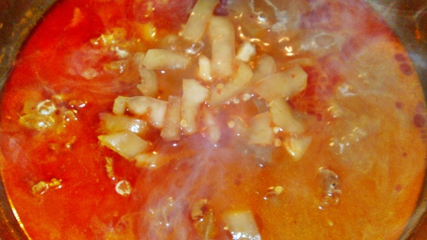 Pikantný perkelt z kuracích žalúdkov s údenou paprikou (fotorecept) - obrázok 12