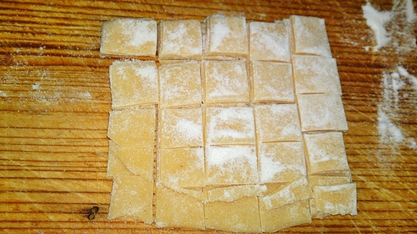 Zapekané domáce fliačky s oškvarkami (fotorecept) - obrázok 7
