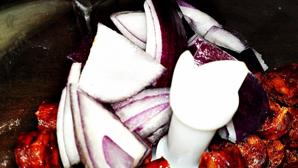 Klobásová nátierka z Csabai csípős kolbász (fotorecept) - obrázok 2