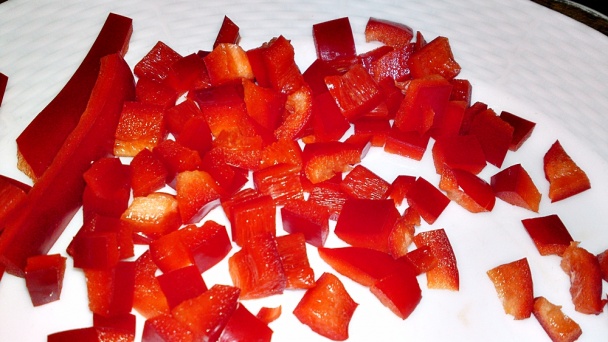 Jarná tvarohová nátierka s údenou paprikou (fotorecept) - obrázok 1