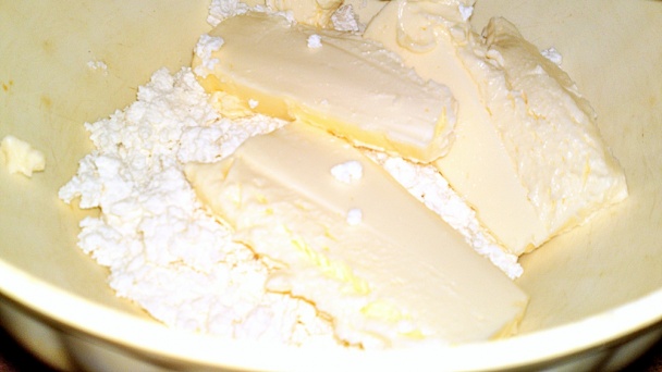 Jarná tvarohová nátierka s údenou paprikou (fotorecept) - obrázok 4