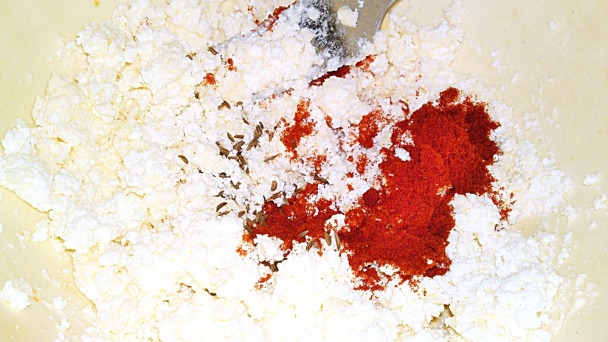 Jarná tvarohová nátierka s údenou paprikou (fotorecept) - obrázok 5