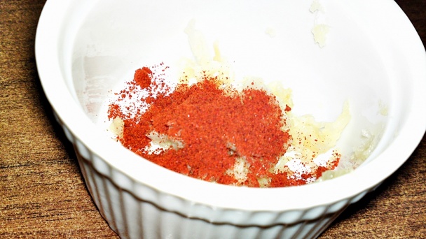 Pečený paprikový bôčik s kápiovým krémom a s údenou paprikou (fotorecept) - obrázok 4