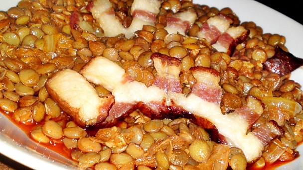 Teplý šošovicový šalát s údenou paprikou (fotorecept) - obrázok 11