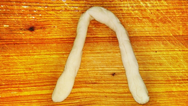 Veľkonočné krútené slané pečivo (fotorecept) - obrázok 7