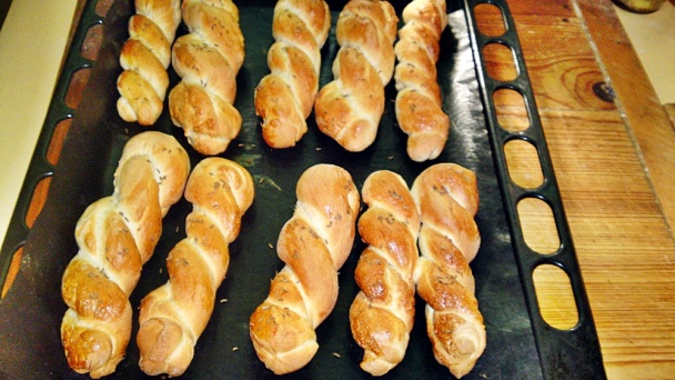 Veľkonočné krútené slané pečivo (fotorecept) - obrázok 12