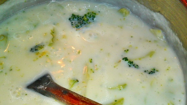 Veľkonočná brokolicová omáčka s volským okom (fotorecept) - obrázok 8