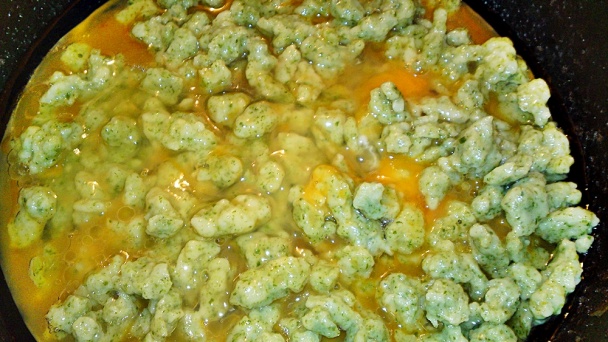 Špenátové halušky s vajcom (fotorecept) - obrázok 11