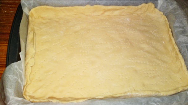 Jablkový koláč s marhuľovým džemom a s rumom (fotorecept) - obrázok 9