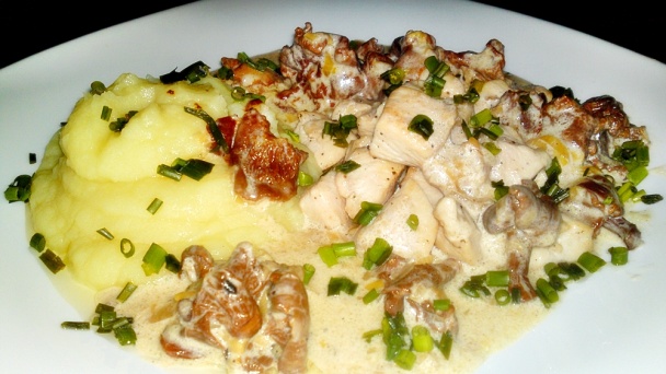 Kuracie prsia v smotanovej omáčke s kuriatkami a pažítkou (fotorecept) - obrázok 12