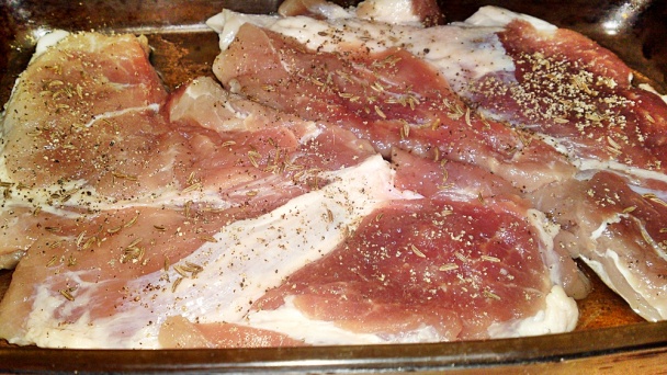 Pečené bravčové pliecko na iný spôsob s jablkovou kašou a zemiakovými pampúšikmi (fotorecept) - obrázok 2