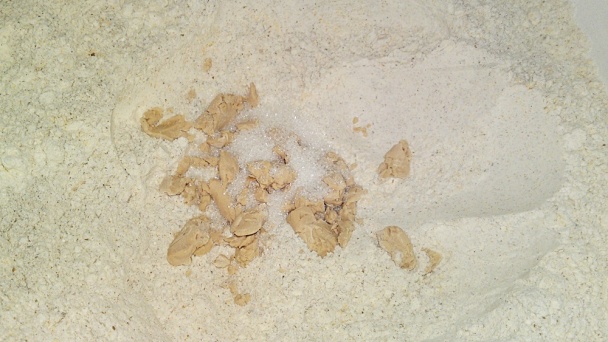 Bosniaky z celozrnnej ražnej, kukuričnej a hladkej múky (fotorecept) - obrázok 3