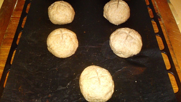 Bosniaky z celozrnnej ražnej, kukuričnej a hladkej múky (fotorecept) - obrázok 11