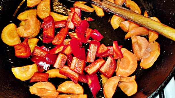Kuskus - Couscous s oprážanou zeleninou a bylinkami (fotorecept) - obrázok 5