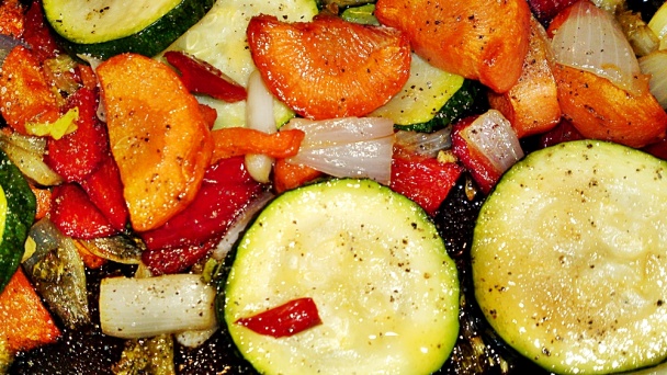 Kuskus - Couscous s oprážanou zeleninou a bylinkami (fotorecept) - obrázok 10
