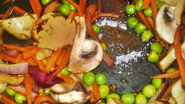 Opražané spaghetti so zeleninou (fotorecept) - obrázok 12