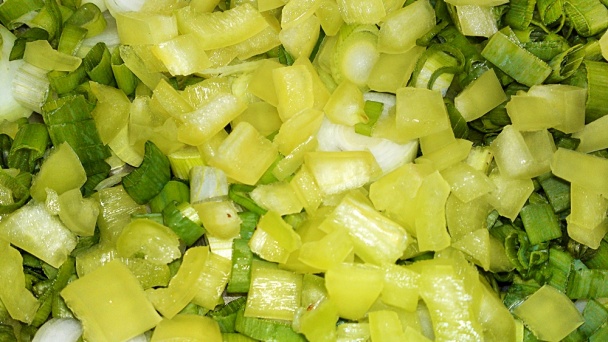 Studená zelená jogurtová polievka (fotorecept) - obrázok 4