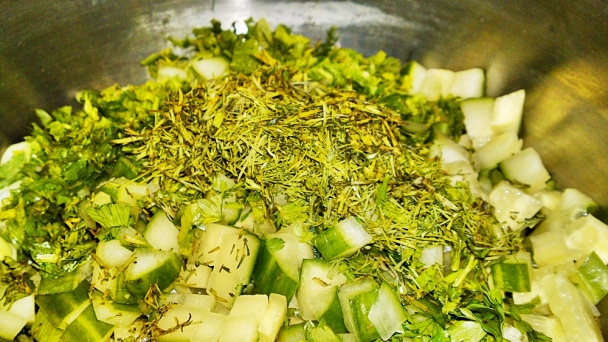 Studená zelená jogurtová polievka (fotorecept) - obrázok 9