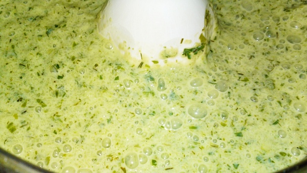 Studená zelená jogurtová polievka (fotorecept) - obrázok 11