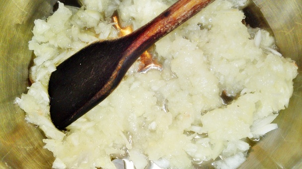 Paprikáš z kuracích pŕs so šampiňónmi (fotorecept) - obrázok 3