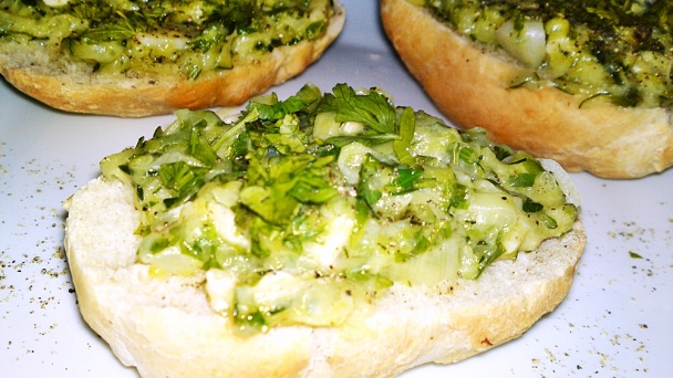 Teplá nátierka z cukety a camembertu (fotorecept) - obrázok 11